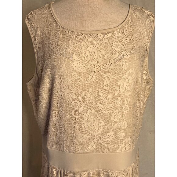 Candlelight women’s 2X Maxi Formal Lace Ivory Mother of the Bride - Picture 6 of 12
